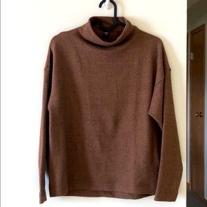 Heat tech Uniqlo turtleneck